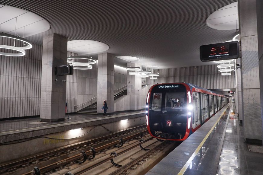 Moscow completes three new stations of the Big Circle Line